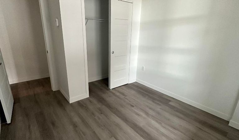 明珠小区全新两居室公寓, 一卧分租$900/月