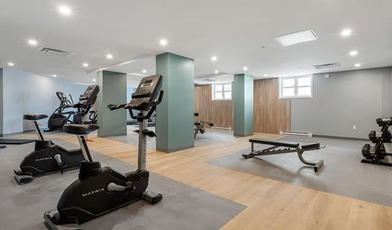 明珠小区全新两居室公寓, 一卧分租$900/月