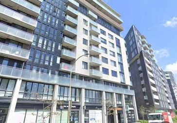 Namur 地铁站步行4分钟内，高级Studio整租