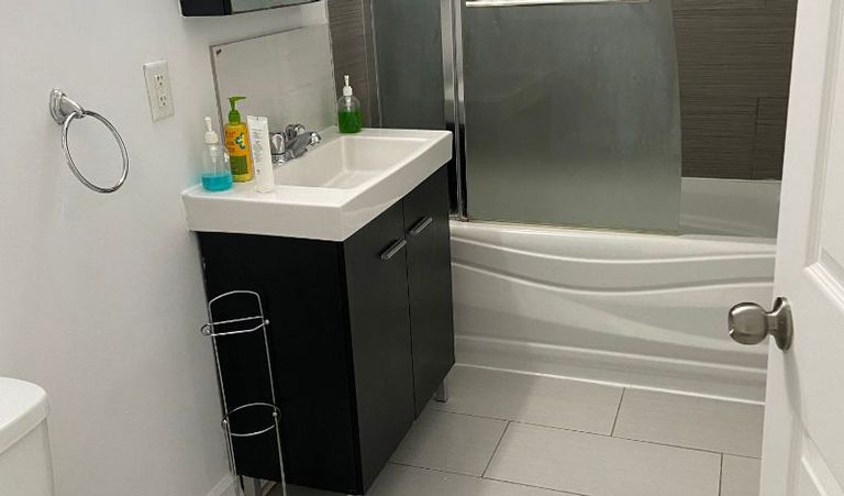 自2026年1月1日起整租近RTC学区绿线地铁pie-ix优质三个半