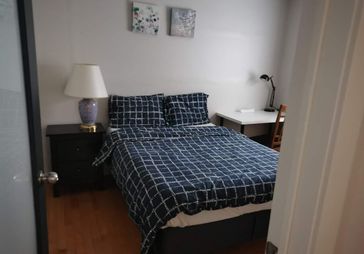 蒙特利尔大学步行可到，新装修，地铁cote saint Catherine旁，分租一个卧室