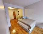 Rosemont区，30平米特大卧室，干净安静Nice女生室友，日租$60/天