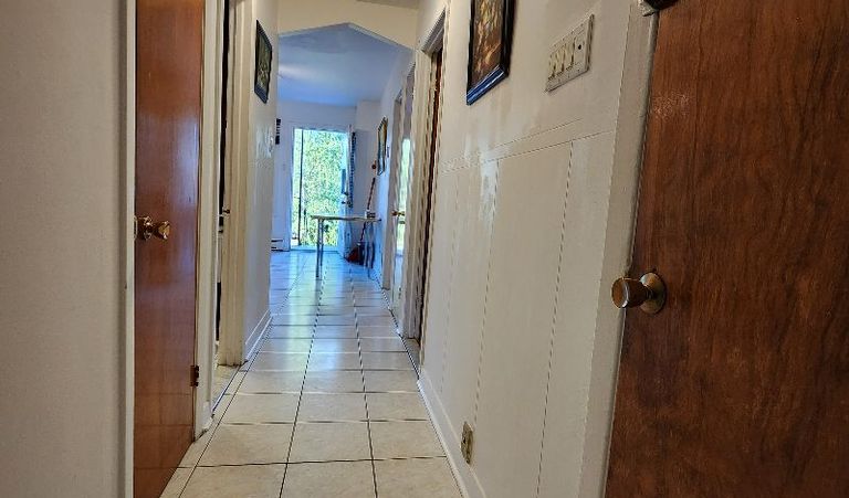 Rosemont区，30平米特大卧室，干净安静Nice女生室友，日租$60/天